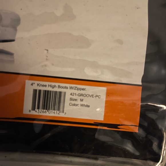 Pleaser Glossy White Platform Boots - Picture 5 of 6